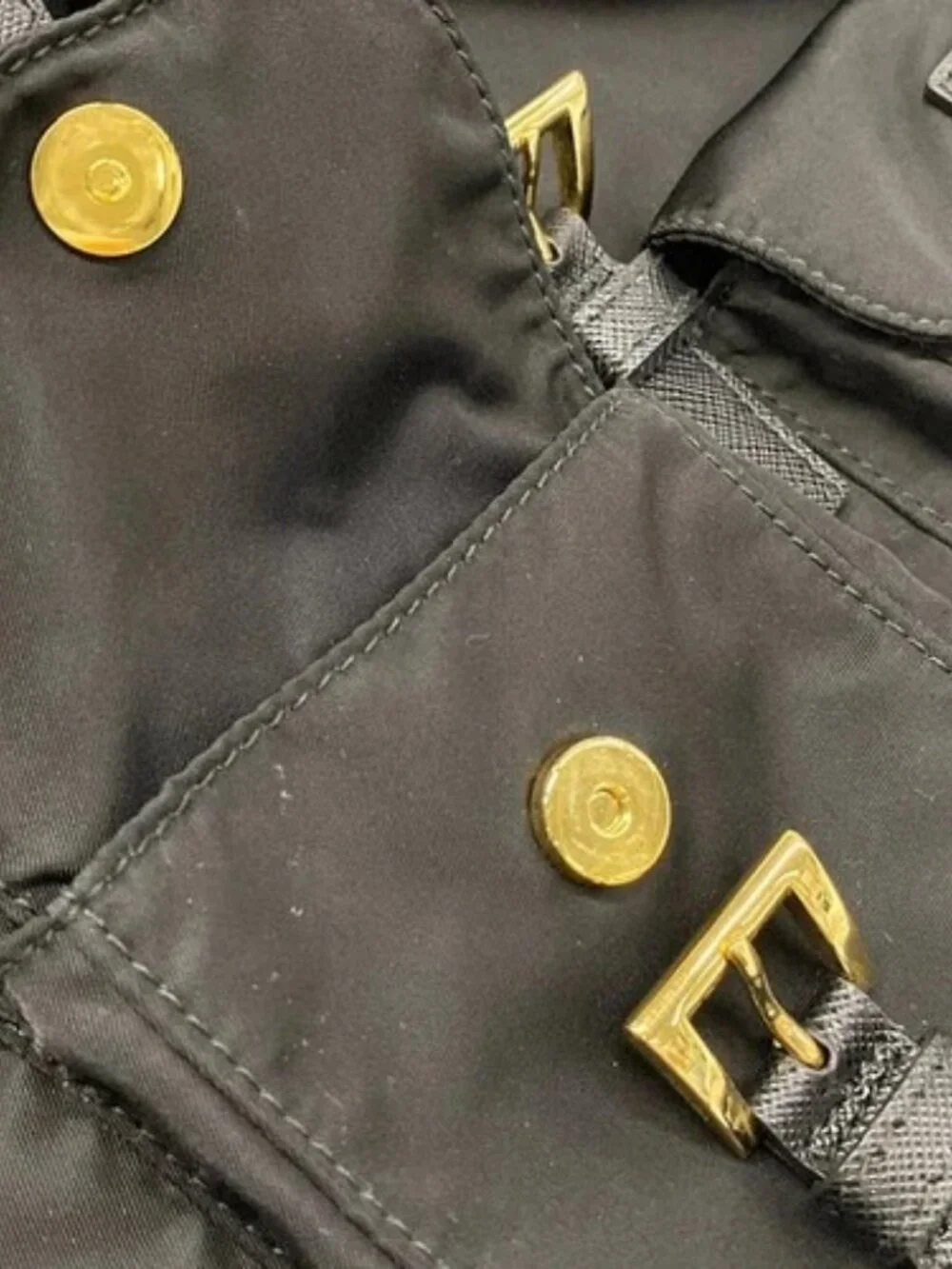 Prada actual colors